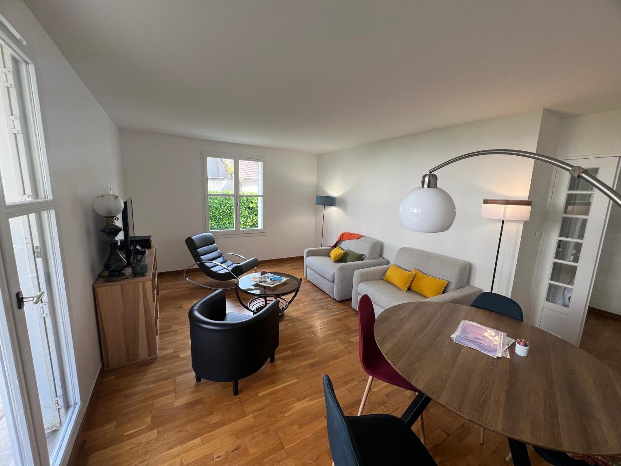 Appartement Standing Avec Jardin, 4 Personnes, Strategiquement Situe 망트라졸리 외부 사진