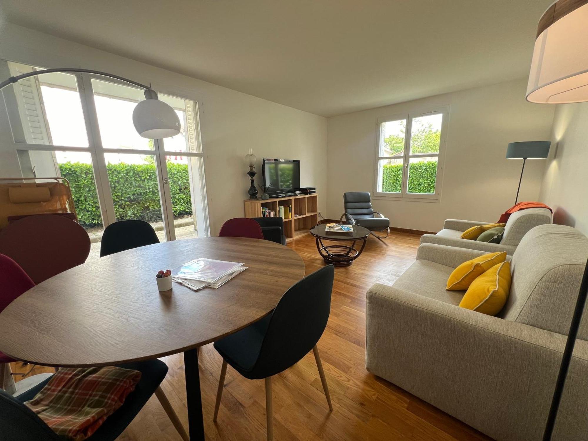 Appartement Standing Avec Jardin, 4 Personnes, Strategiquement Situe 망트라졸리 외부 사진