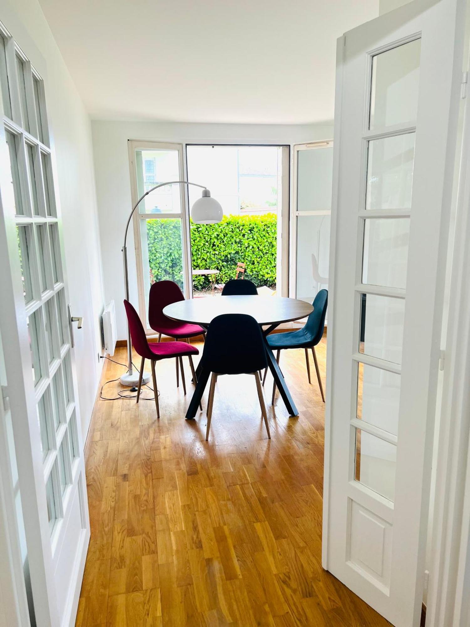 Appartement Standing Avec Jardin, 4 Personnes, Strategiquement Situe 망트라졸리 외부 사진
