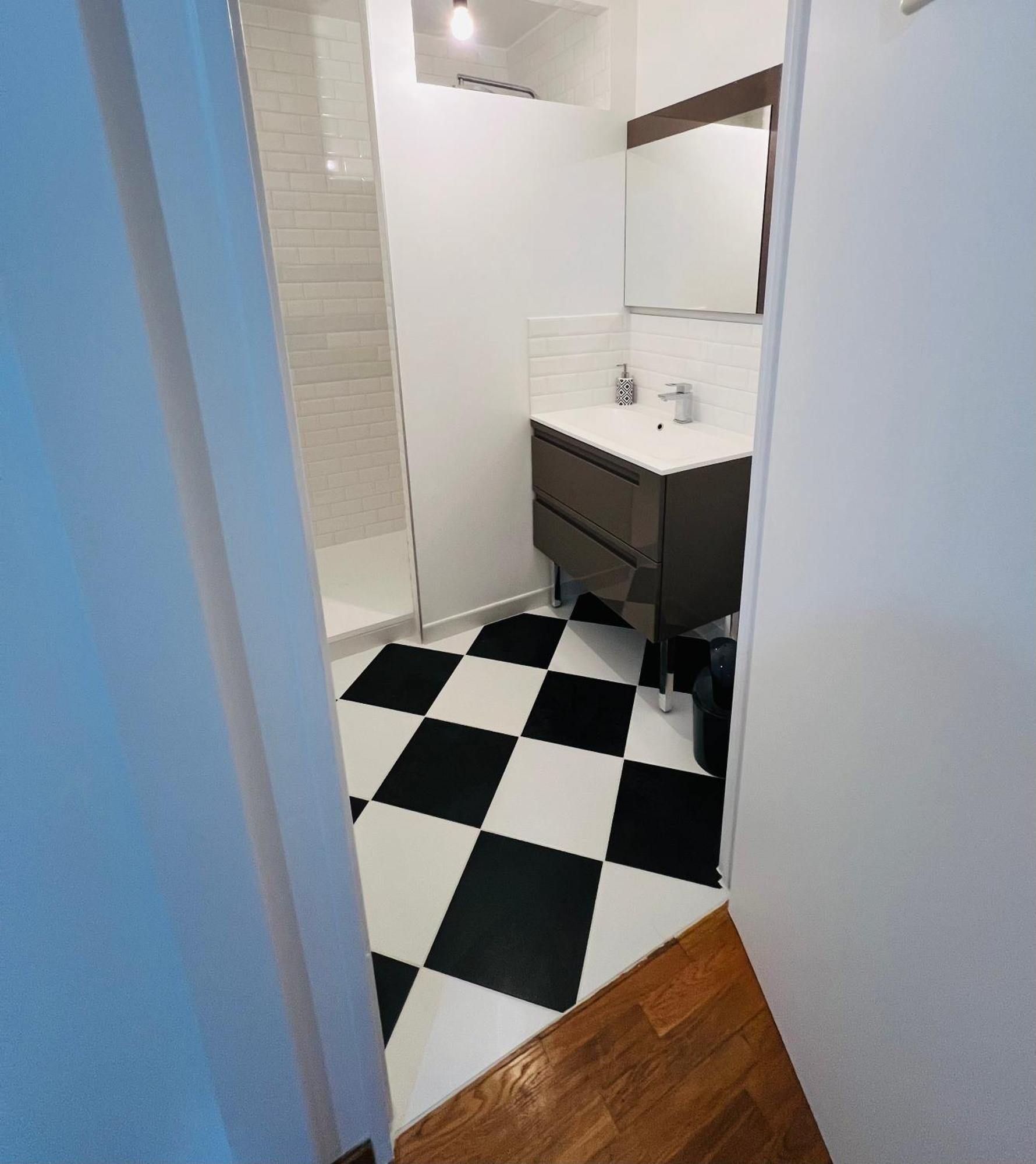 Appartement Standing Avec Jardin, 4 Personnes, Strategiquement Situe 망트라졸리 외부 사진